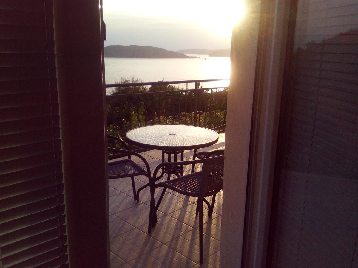 Apartments Mitrovic Podlicak Sveti Stefan Esterno foto