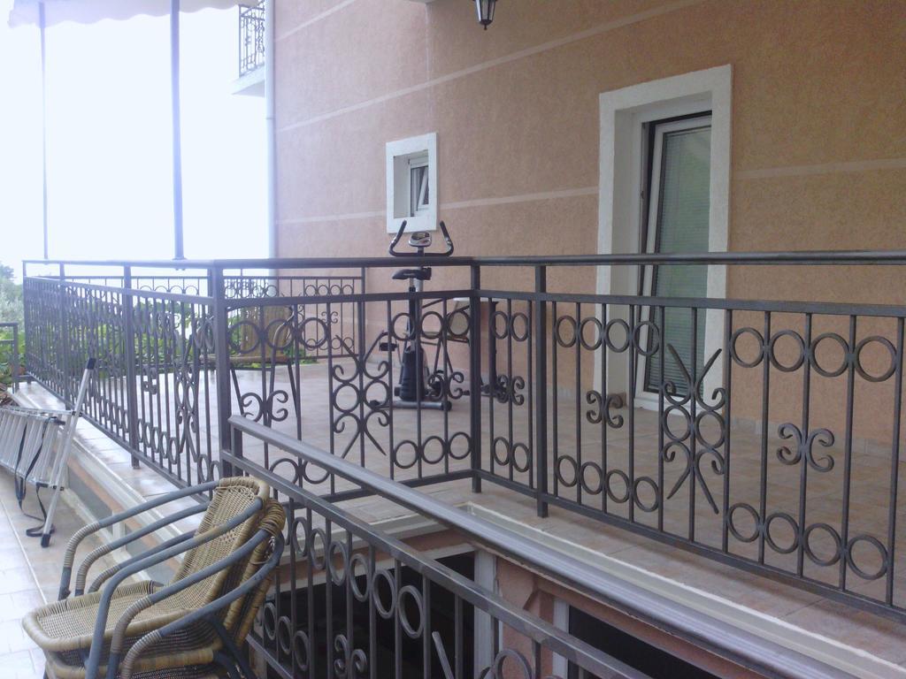 Apartments Mitrovic Podlicak Sveti Stefan Esterno foto