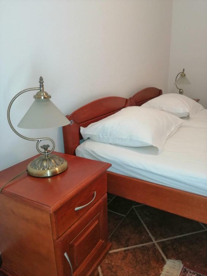 Apartments Mitrovic Podlicak Sveti Stefan Esterno foto